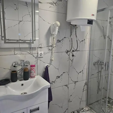 Apartment Mm Mladenovac