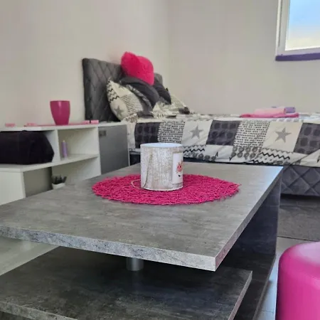 Apartment Mm Mladenovac