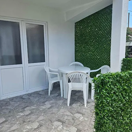 Apartment Mm Mladenovac
